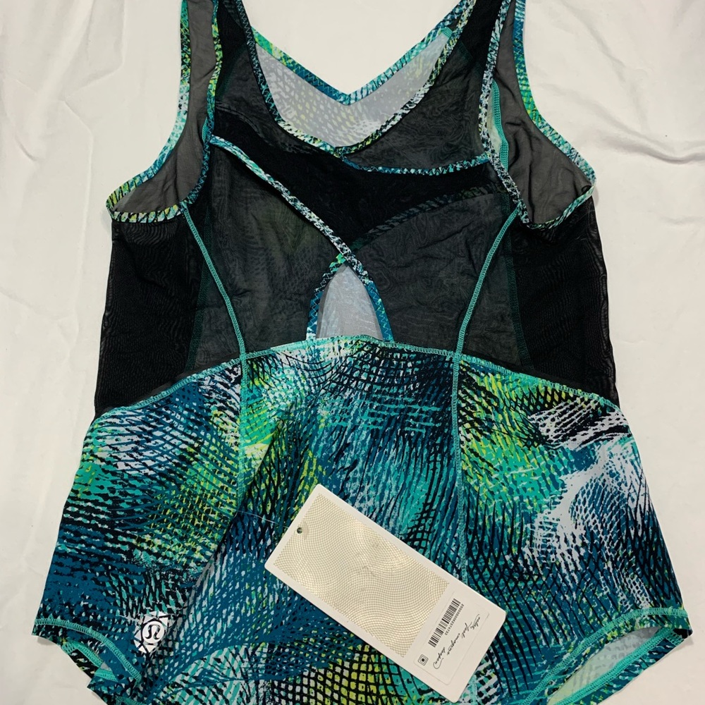Lululemon Tank Top - Picture 3 of 3